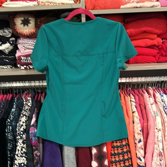 Allura by Cherokee green size XS scrub top - Picture 3 of 3